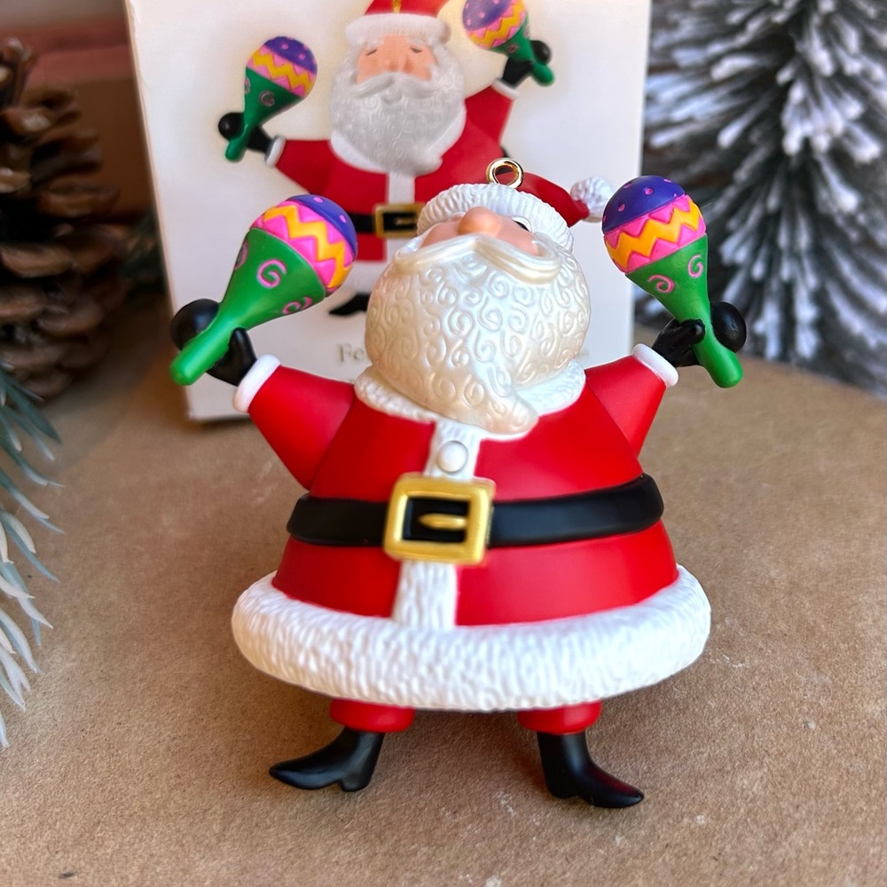Hallmark Feliz Navidad Keepsake Ornament New in Box Santa Claus with Maracas